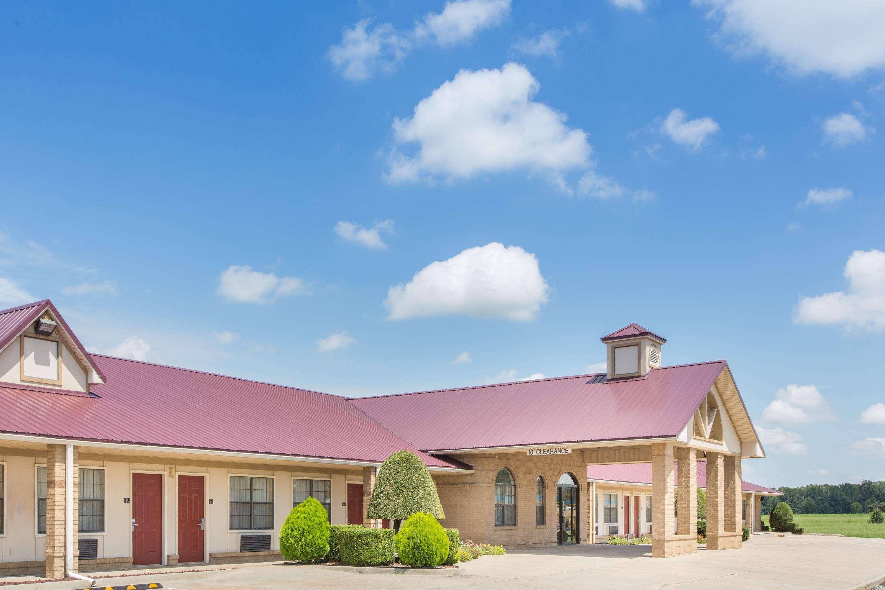 Days Inn By Wyndham Lonoke Exteriör bild